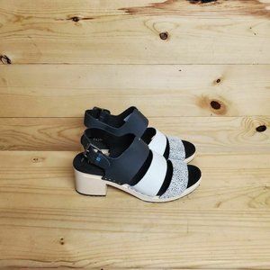 Toms Veg Leather Leo Print Sandals Women's 8.5